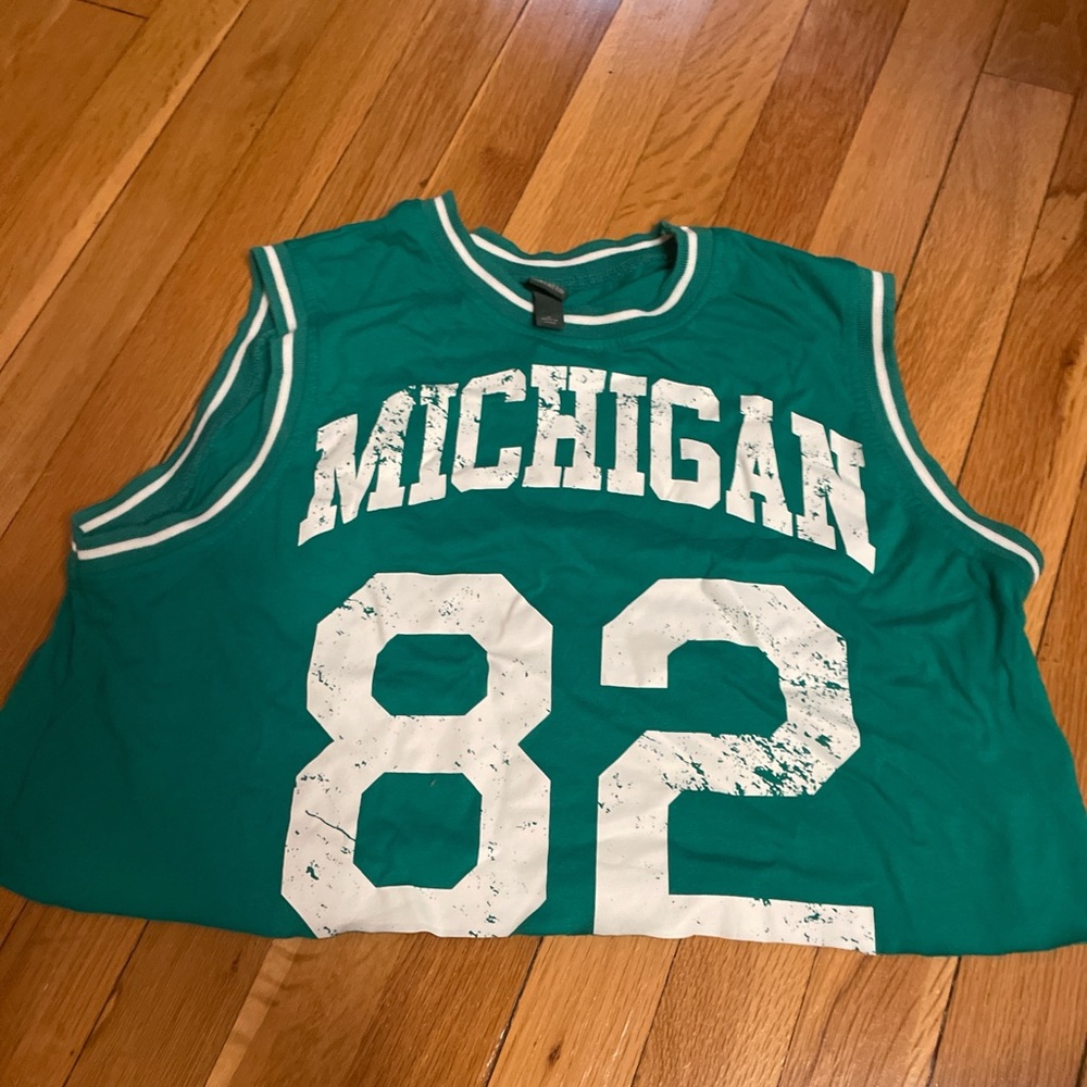 Small target green tank top